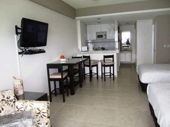 Apartmán Beachfront Studio Carisa Y Palma Cancún Pokoj fotografie